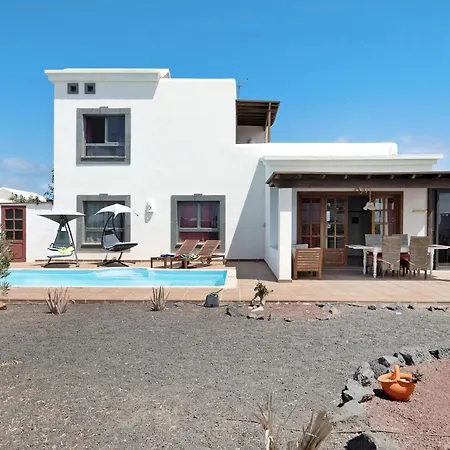 Villa Montana Roja Playa Blanca (Lanzarote)