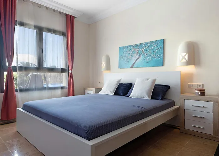 Montana Roja Playa Blanca