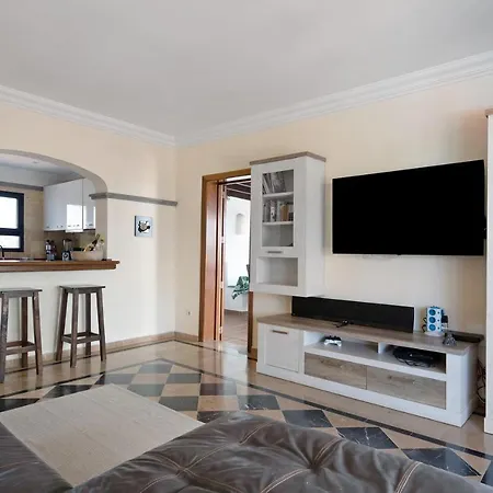 Villa Montana Roja *