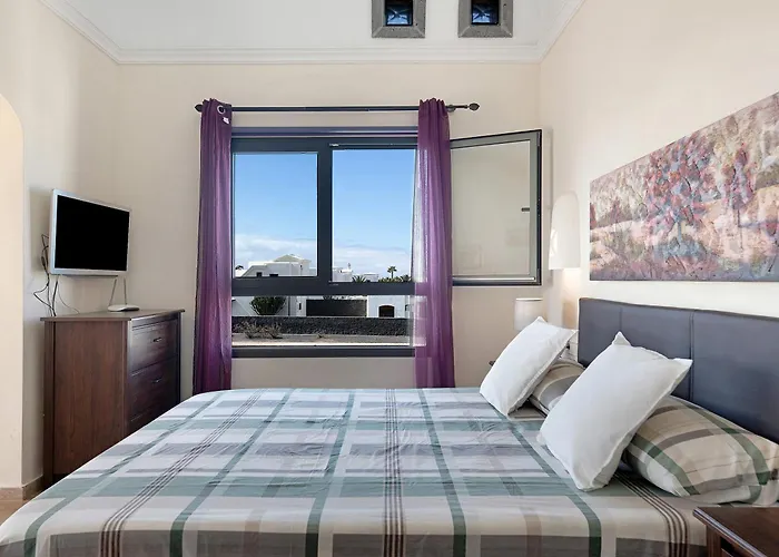 Montana Roja * 普拉亚布兰卡